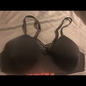 Victoria Secret 38C